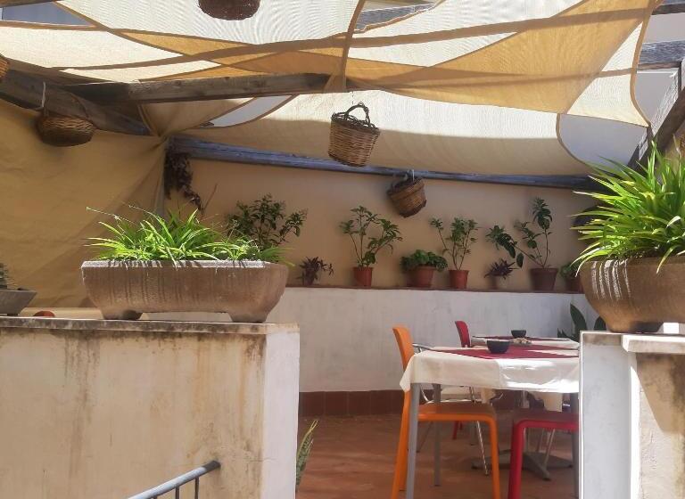 پانسیون Casa Antioco B&b