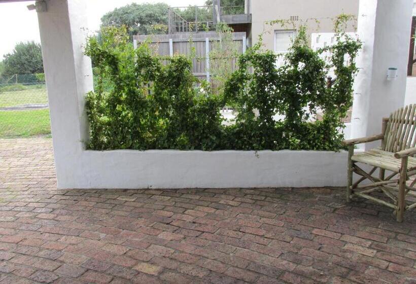 Пансион Casa Del Mar