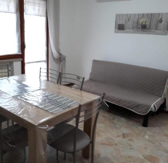 פנסיון Casa Gialla