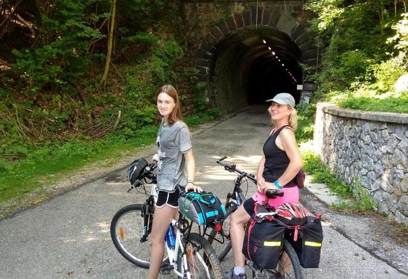 פנסיון Haus Hepi B&b