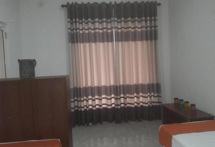 ペンション Wind Force Academy Kalpitiya