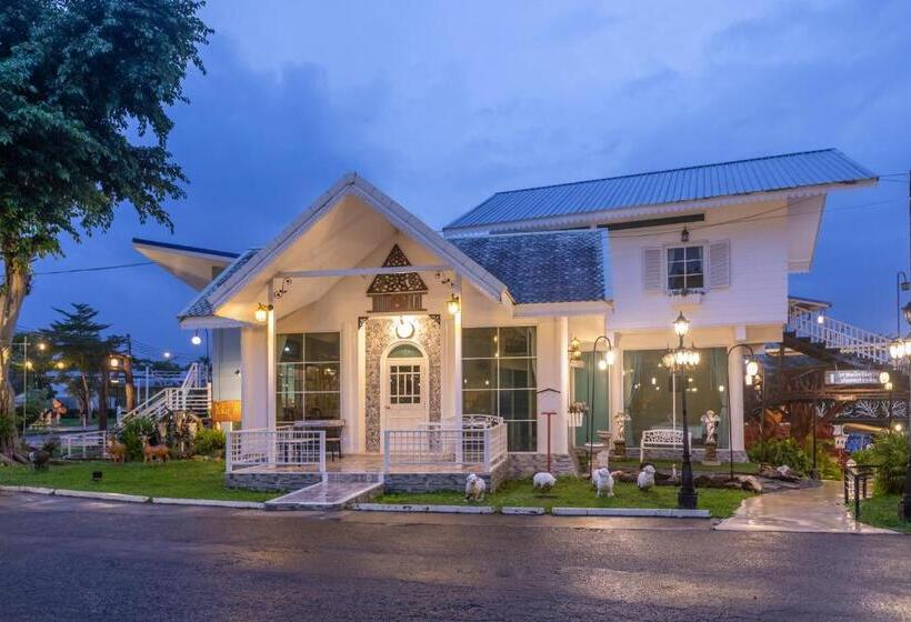 Yoko River Kwai Resort