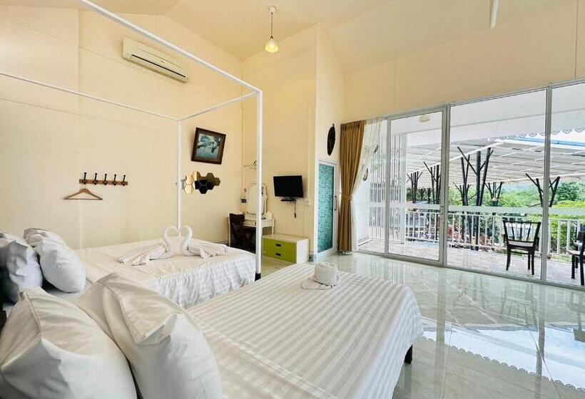 Yoko River Kwai Resort