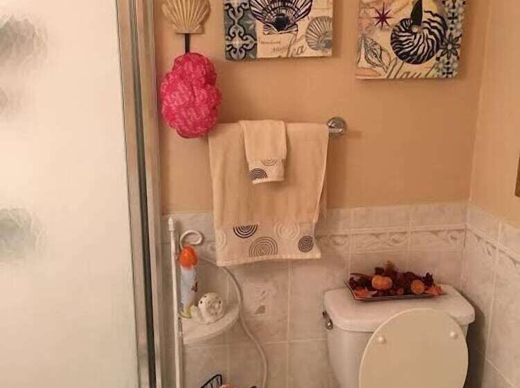 민박 Brookside Inn At Laurens