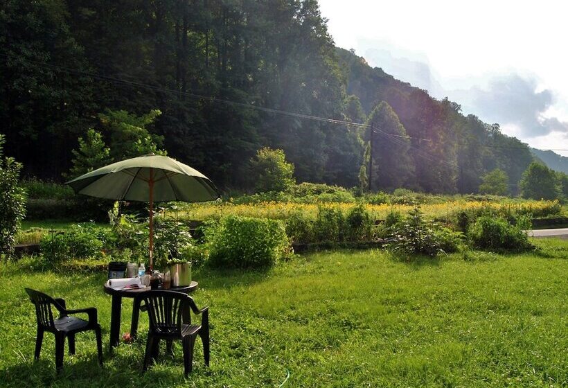 مبيت وإفطار Elkhorn Inn & Theatre