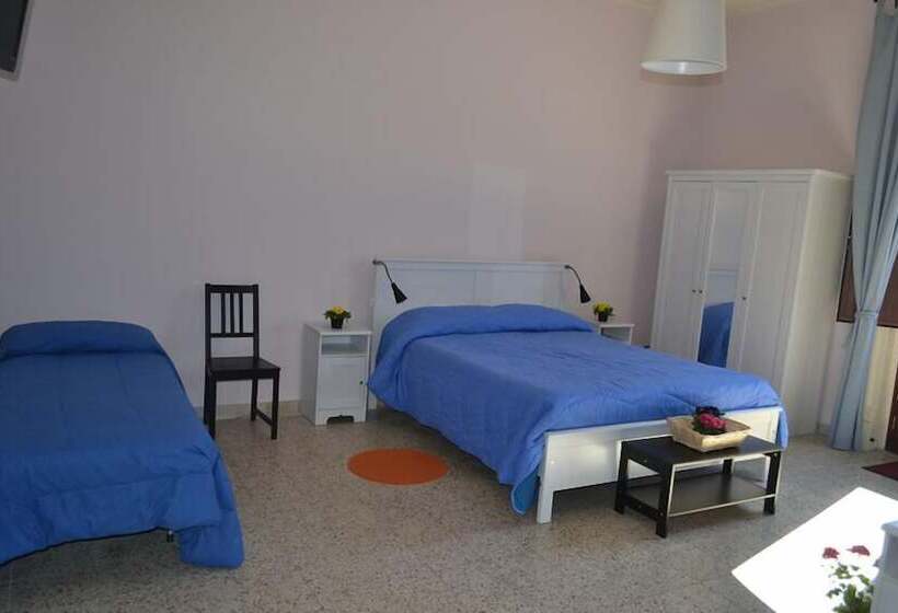 ベッドアンドブレックファースト Etna Akmè