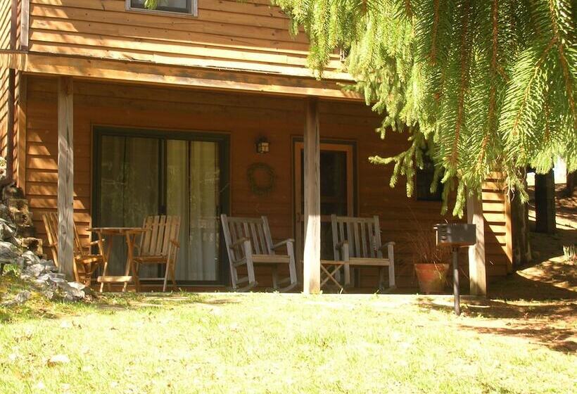 住宿加早餐 Fire Mountain Resort