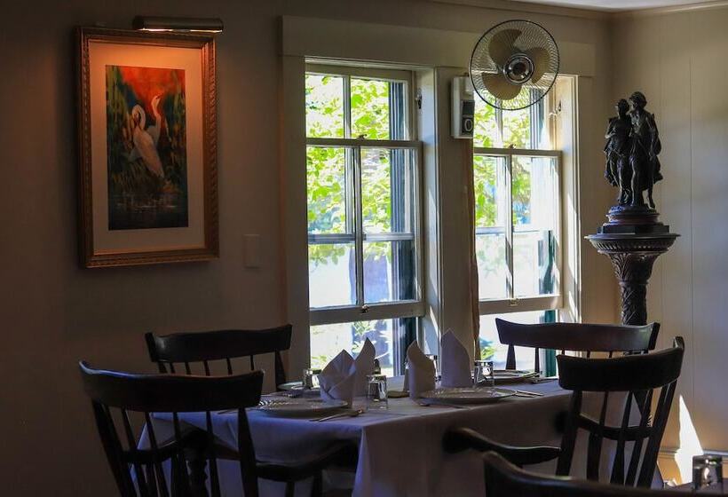 مبيت وإفطار Follansbee Inn