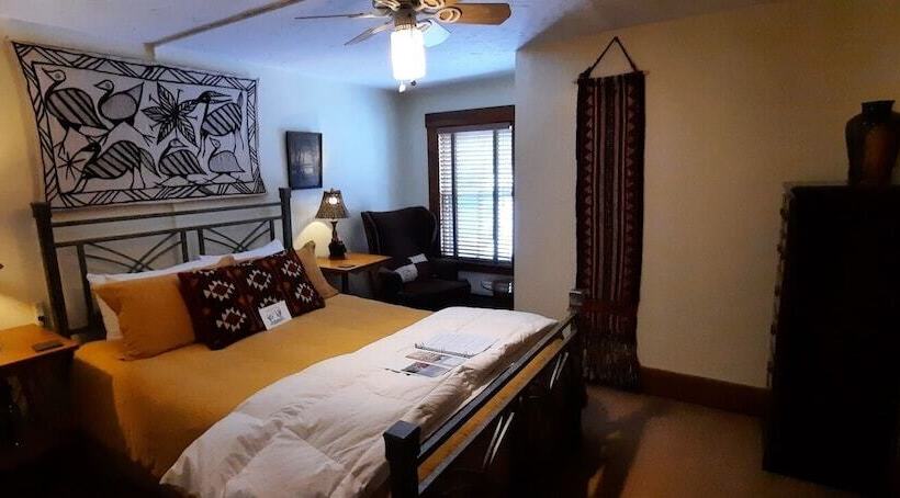 مبيت وإفطار Follansbee Inn