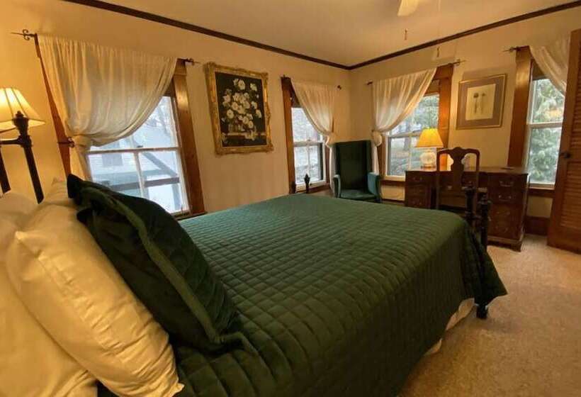 مبيت وإفطار Follansbee Inn