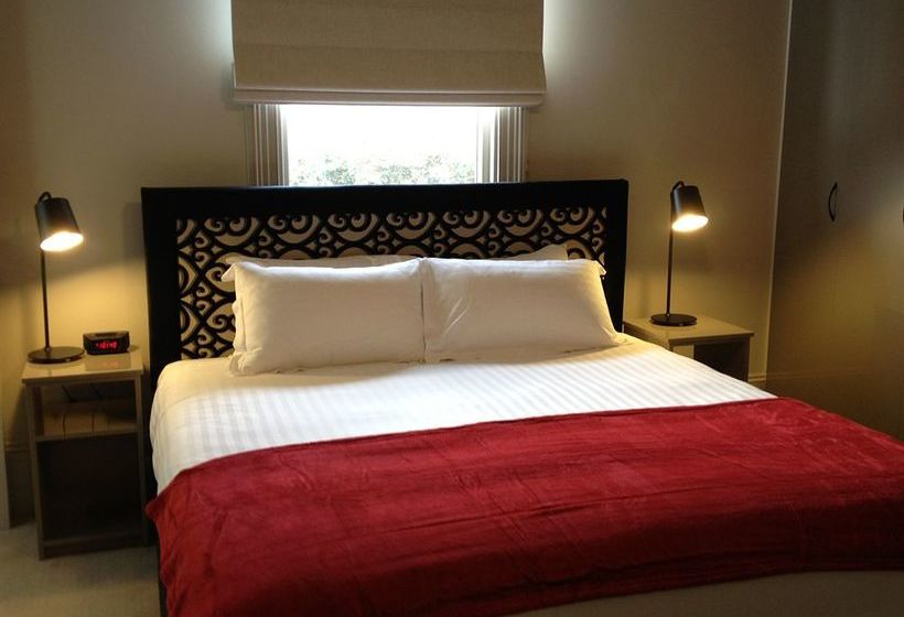 تختخواب و صبحانه Gregory House