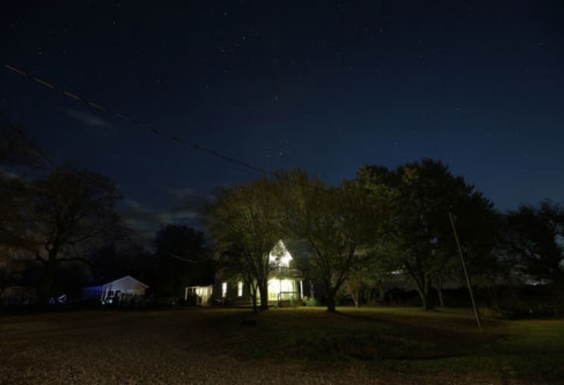 Bed and Breakfast Netherfield Natural Farm