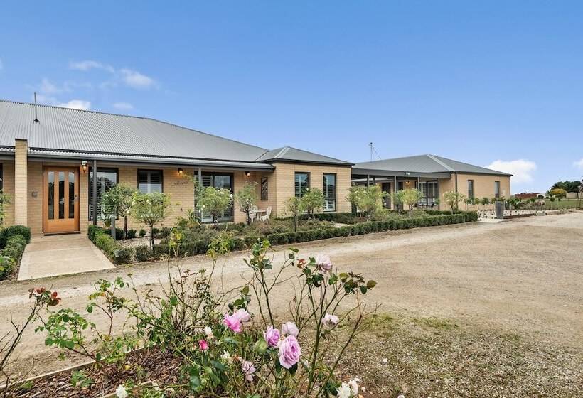 צימר The Oxley Estate