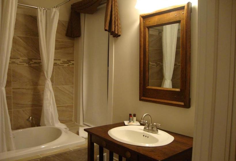 Bella Fattoria Bed And Breakfast