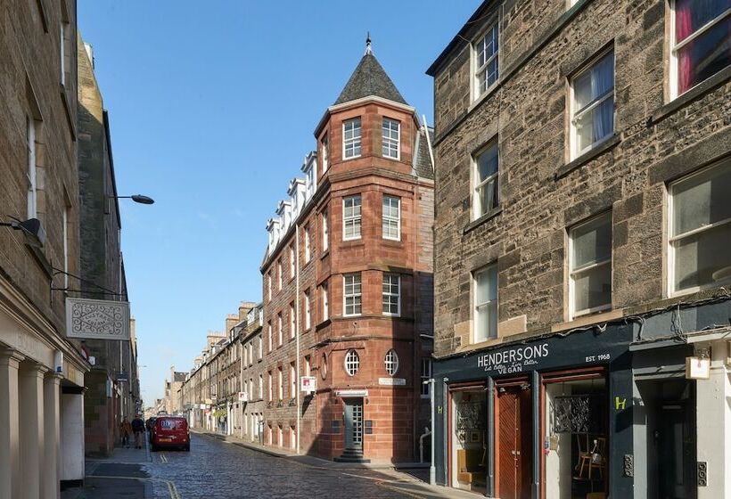 Braid Apartments By Mansley