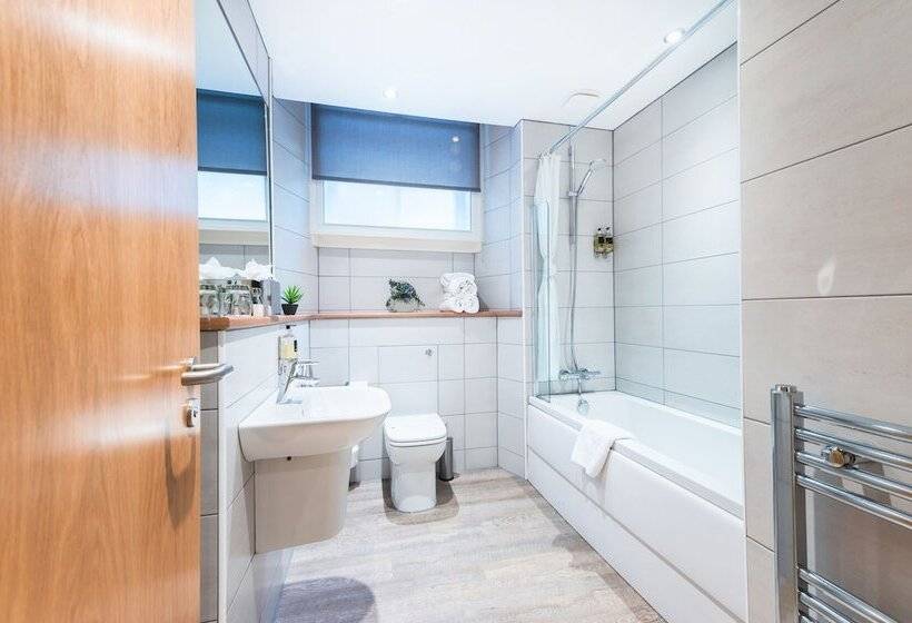 Braid Apartments By Mansley