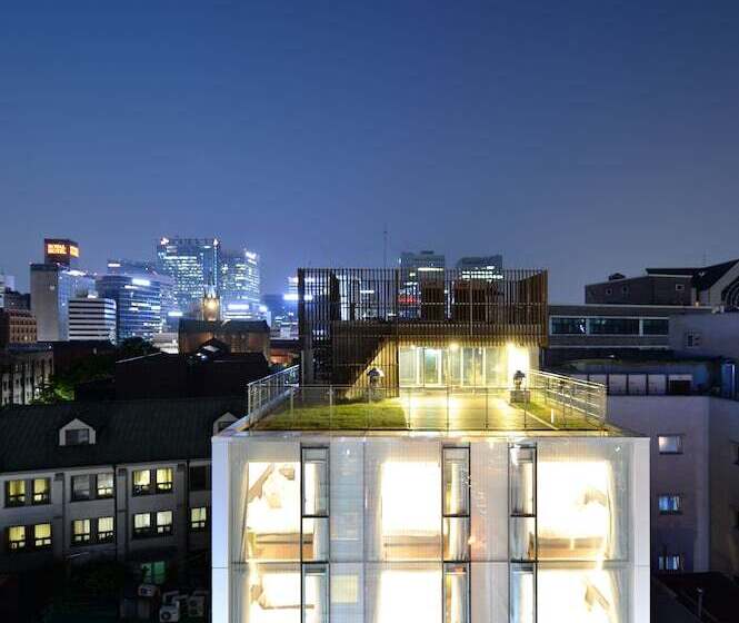 Creto Hotel Myeongdong