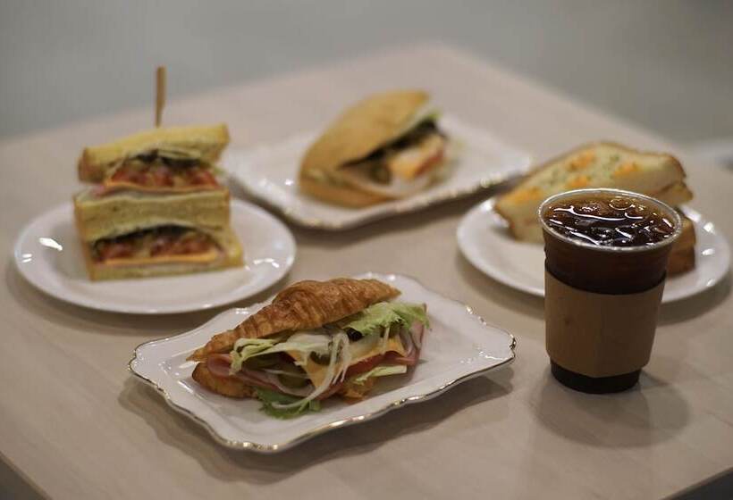 Creto Hotel Myeongdong