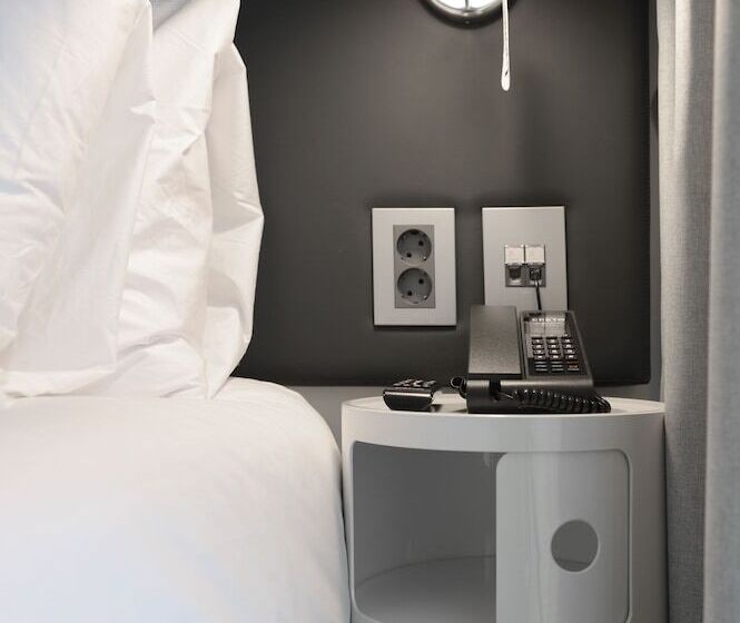 Creto Hotel Myeongdong