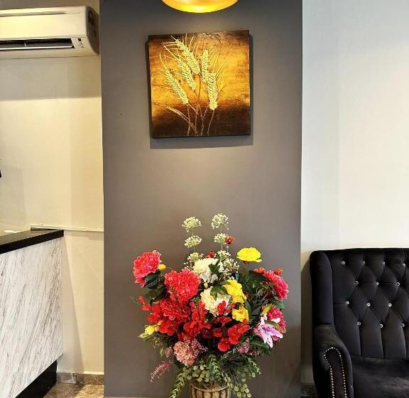 De Uptown Hotel @ Ss2