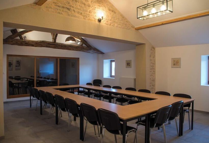 Domaine Joseph Lafarge Wine Resort Oeno Tonneaux Expérience