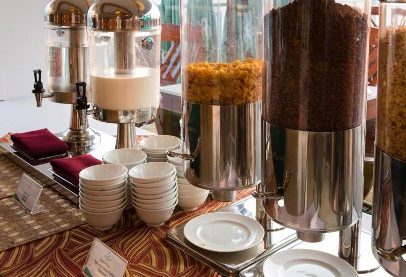 Green World Nha Trang Apartment