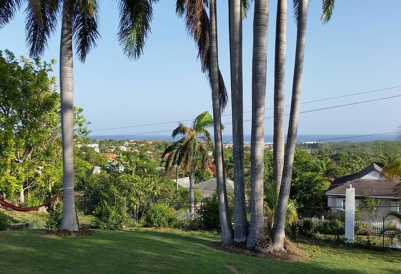 هتل A Piece Of Paradise Montego Bay