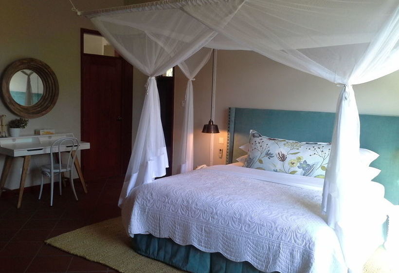 فندق Acacia Farm Lodge
