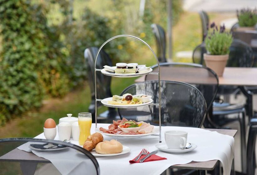 هتل Amedia Luxury Suites Graz, Trademark Collection By Wyndham