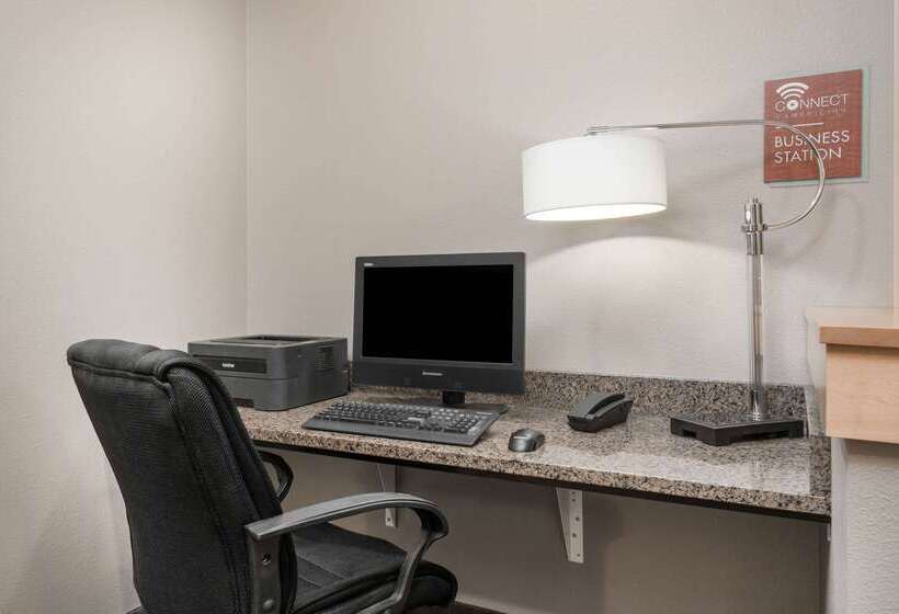 בית מלון כפרי Americinn By Wyndham Hartford Sd