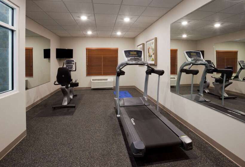 בית מלון כפרי Americinn By Wyndham Hartford Sd