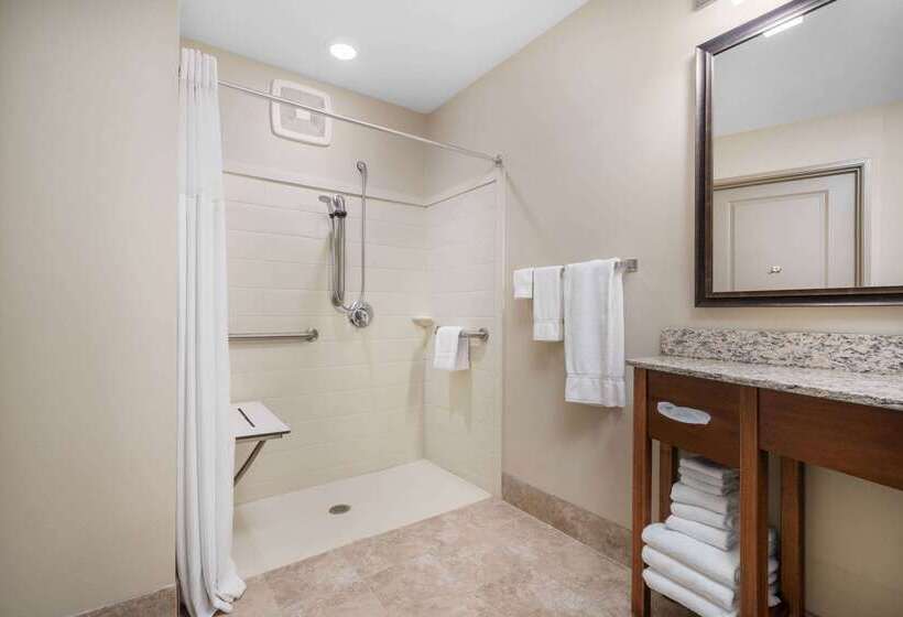 فندق Americinn By Wyndham Hartford Sd