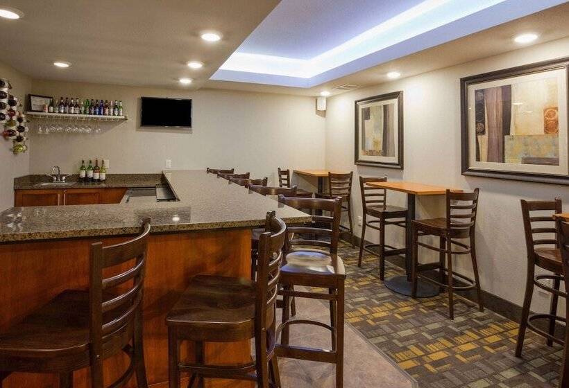 فندق Americinn By Wyndham Hartford Sd