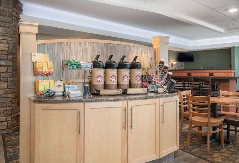 فندق Americinn By Wyndham Hartford Sd