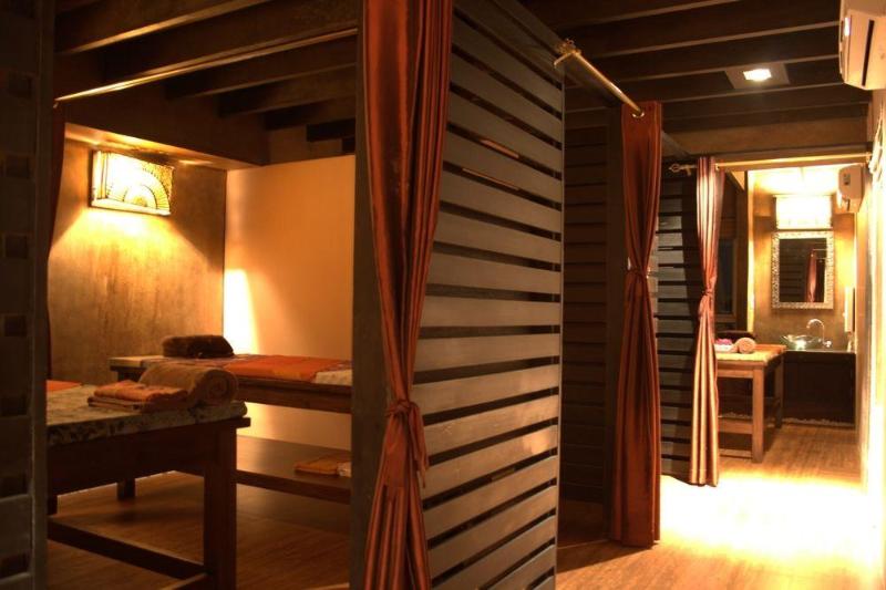 호텔 Baan Bandalay