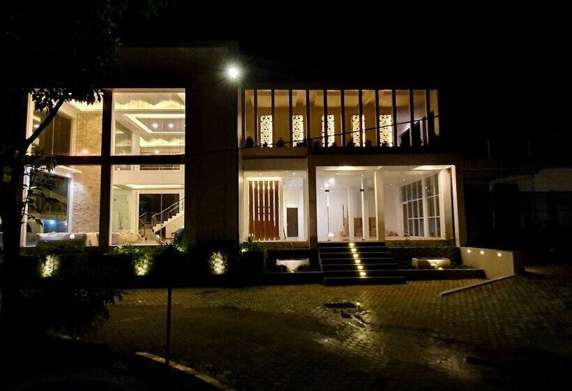 Отель Banjar Permai