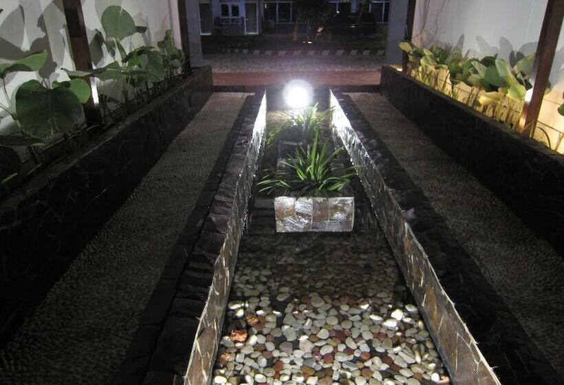 Отель Banjar Permai