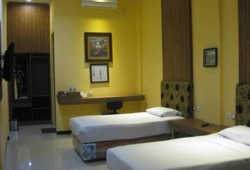 Отель Banjar Permai