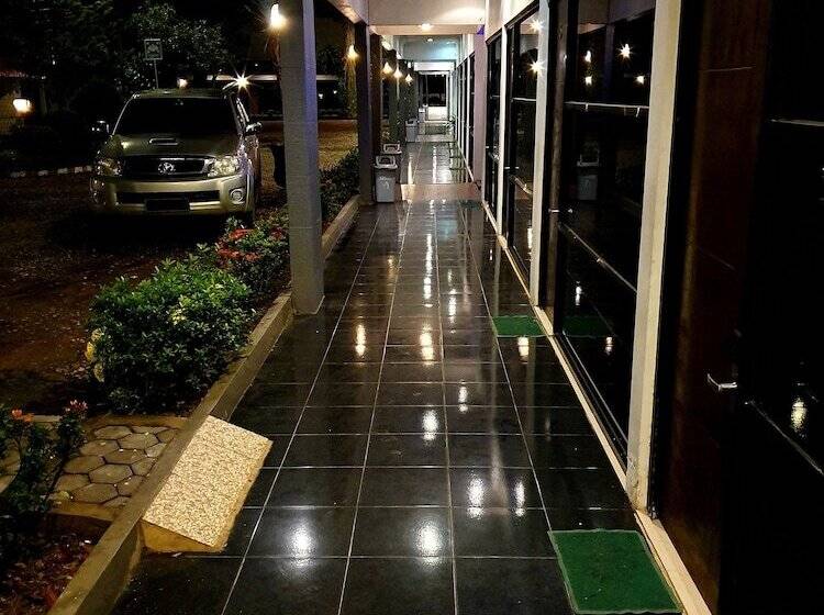 Отель Banjar Permai