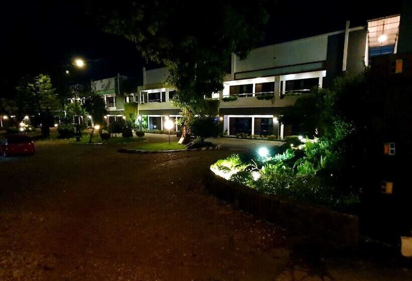 Отель Banjar Permai