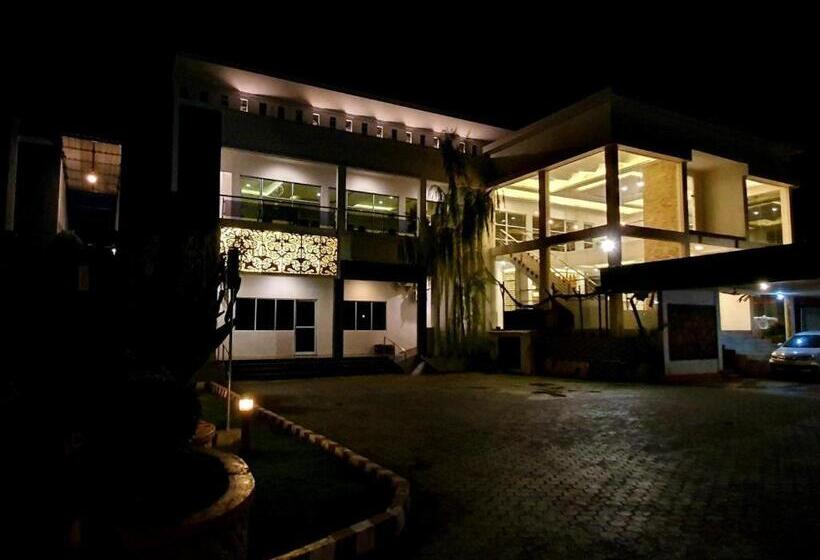 Отель Banjar Permai