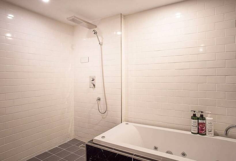 Comma Hotel Seomyeon