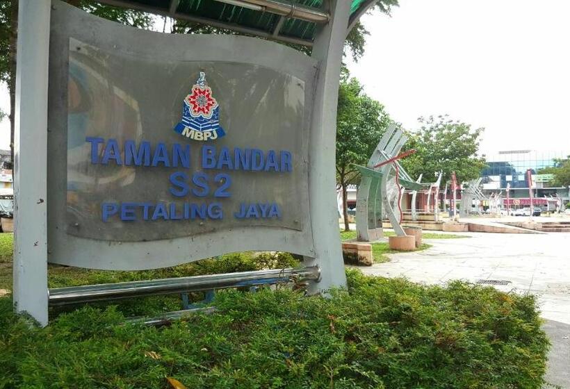 De Uptown Hotel @ Ss2