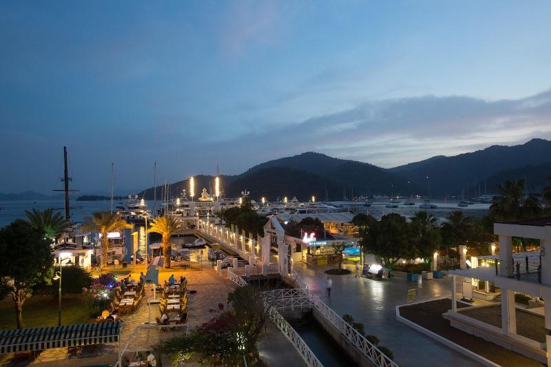 酒店 Dedeminn Marina