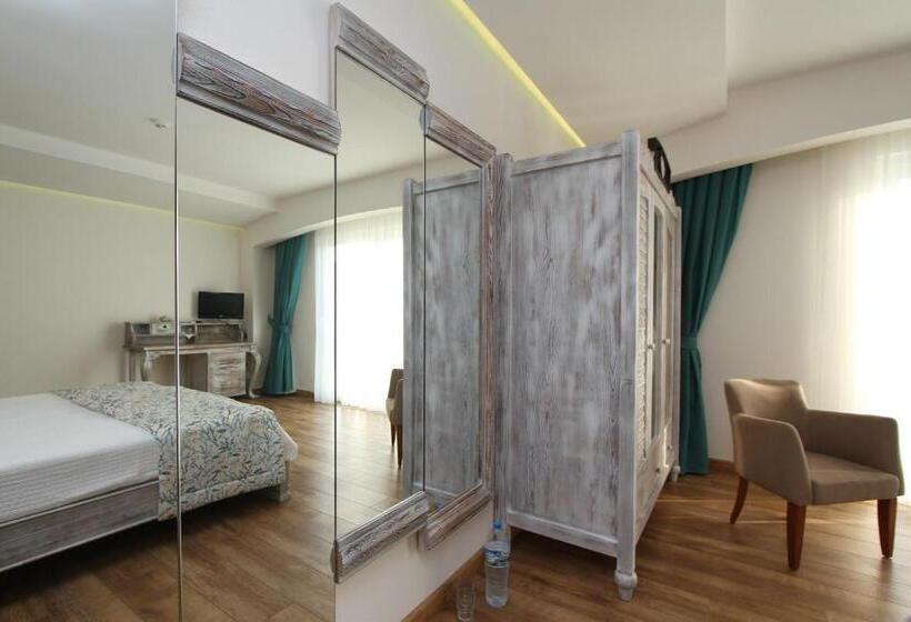 酒店 Dedeminn Marina