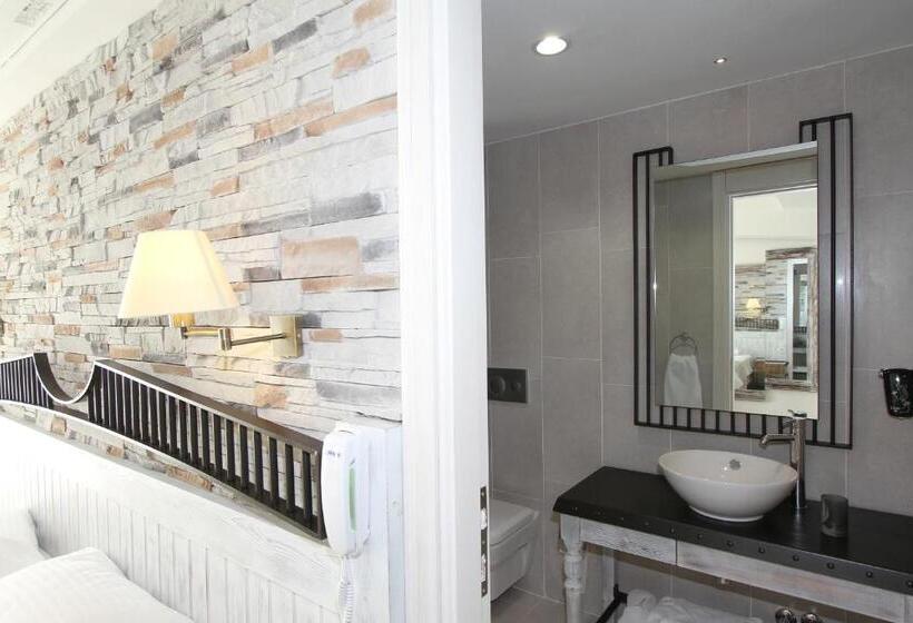 酒店 Dedeminn Marina