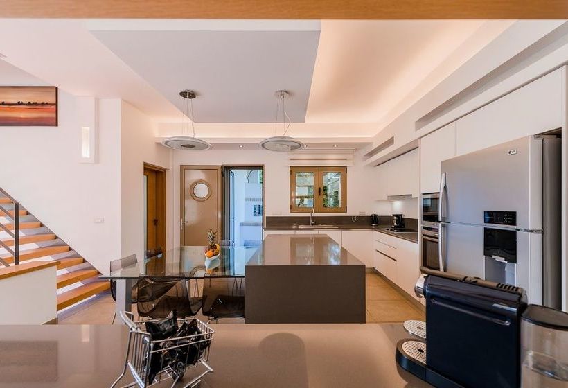 호텔 Filerimos Oasis Villa