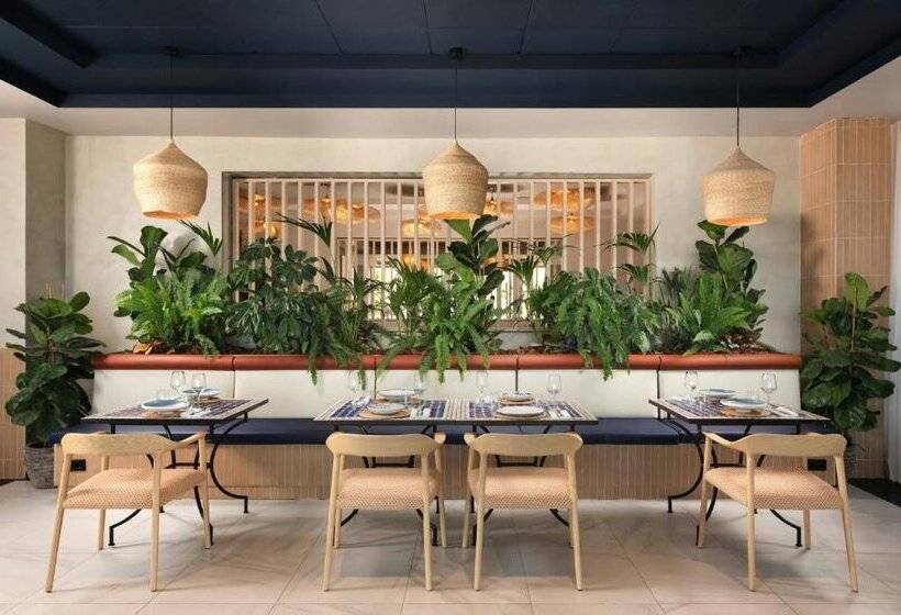 هتل Four Points by Sheraton Costa Blanca Resort