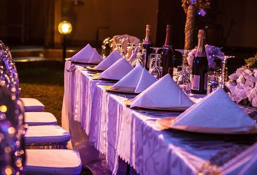 فندق Golden Bean