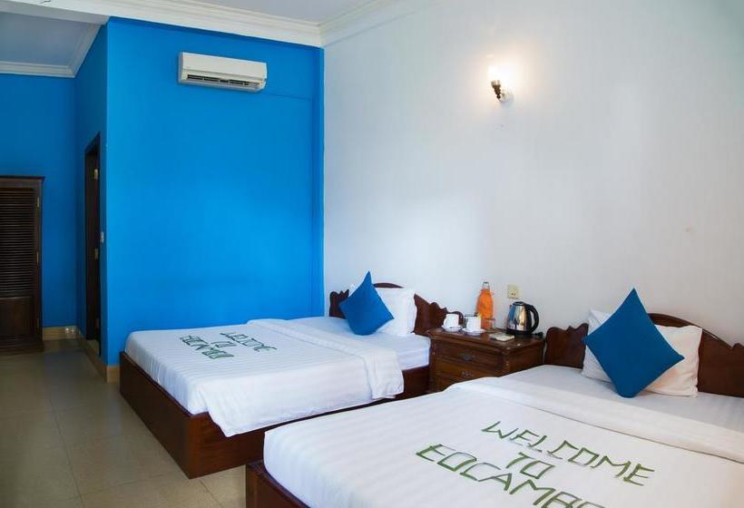 هتل Eocambo Village